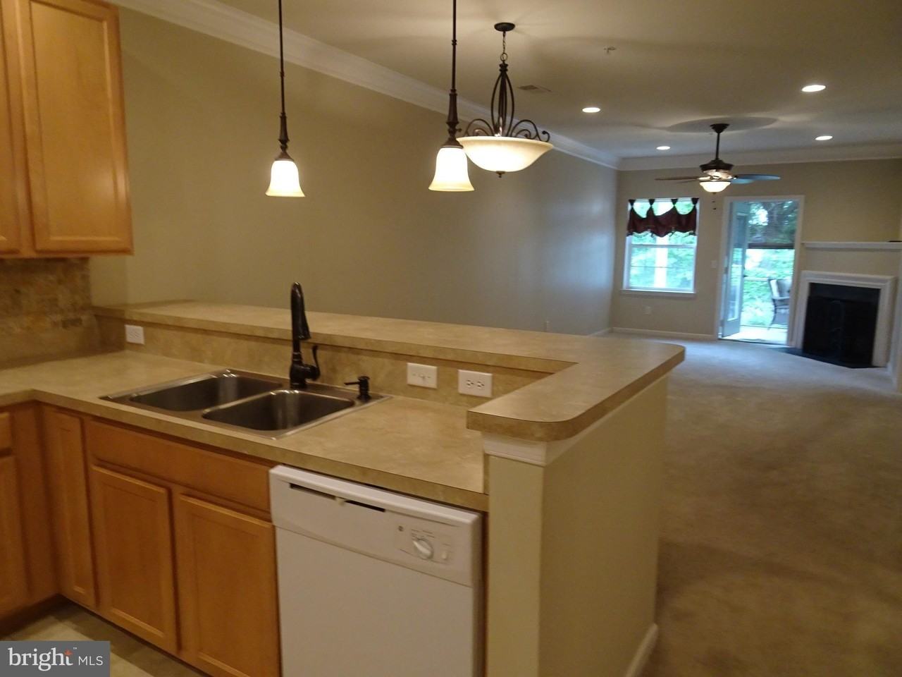 101 Colonial Downs Ct #1102 - Photo 7 of 23