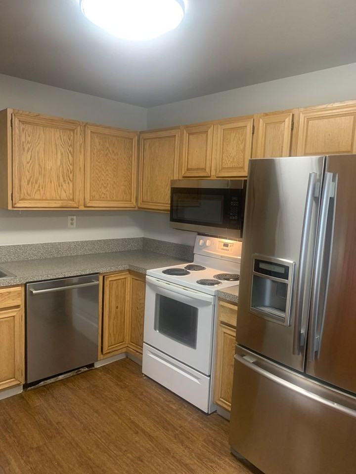 224 Bent Ave - Photo 3 of 10