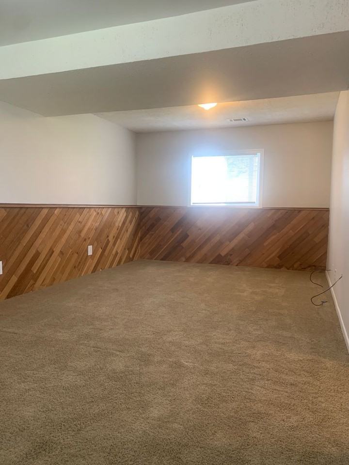 224 Bent Ave - Photo 7 of 10