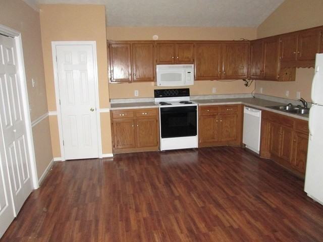 610 Freedom Ct - Photo 4 of 7
