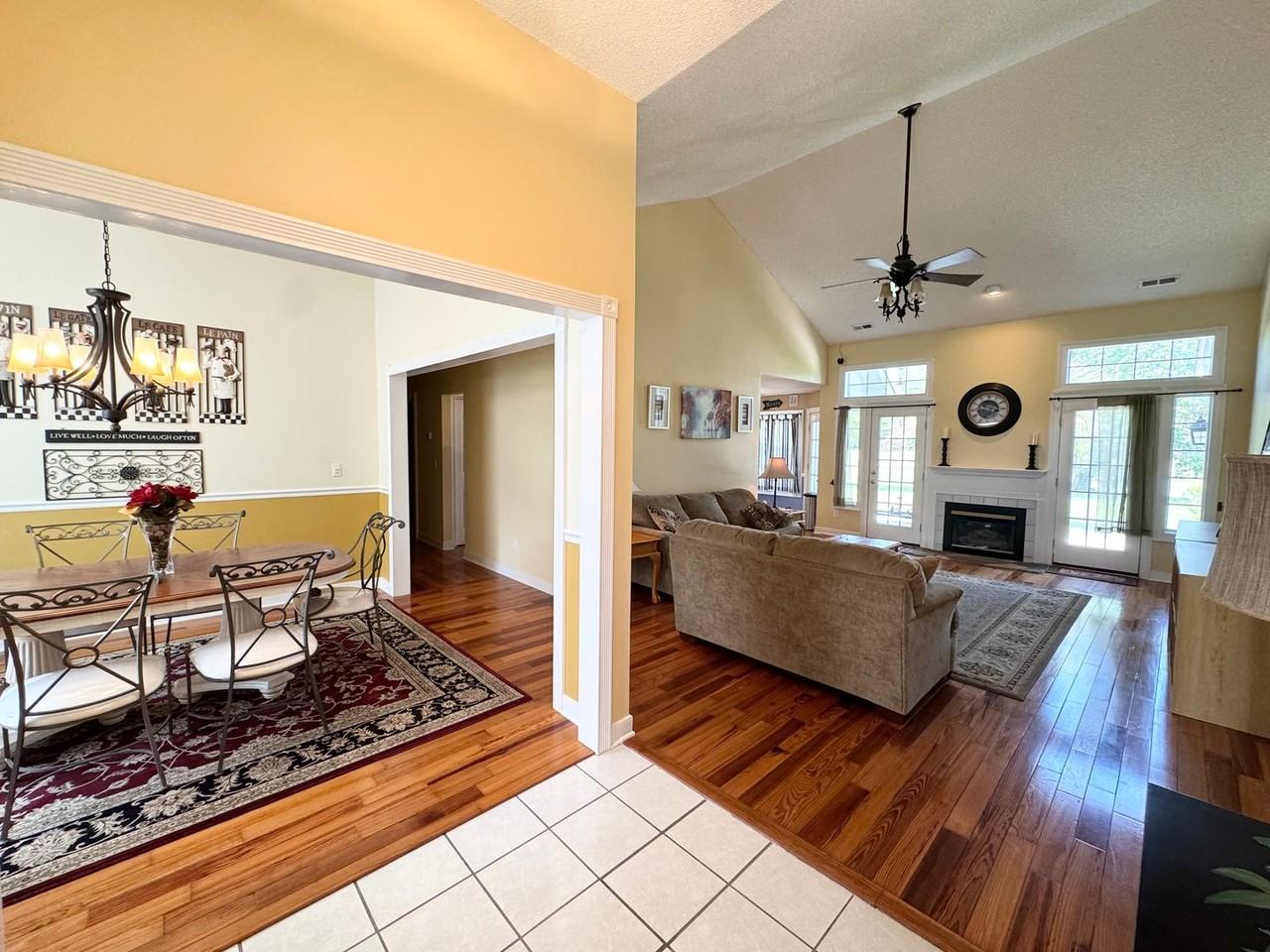 714 Bear Lake Dr - Photo 2 of 15