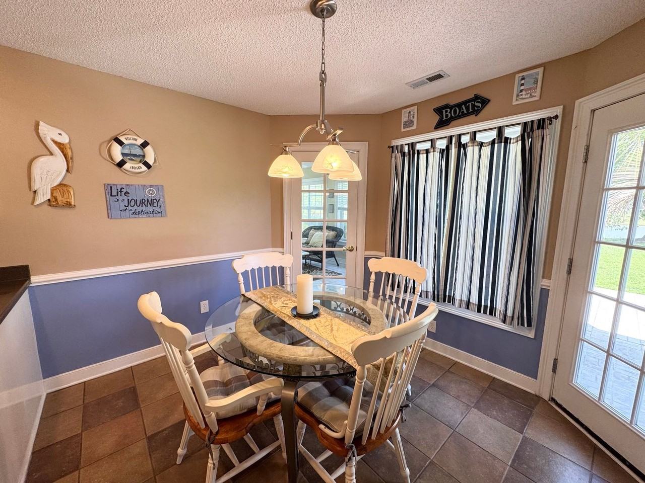 714 Bear Lake Dr - Photo 5 of 15