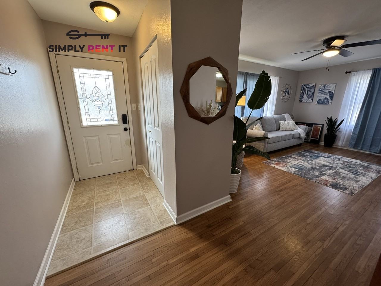 322 Hilltop Rd - Photo 4 of 23