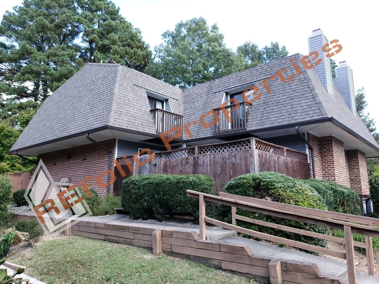 143 Brookberry Cir - Photo 2 of 26