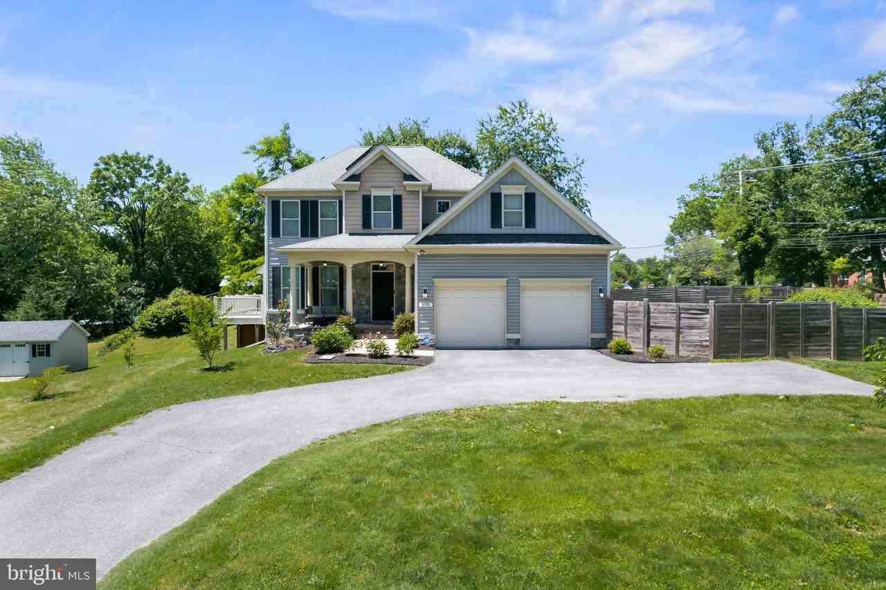 5790 Hunt Club Rd - Photo 3 of 50