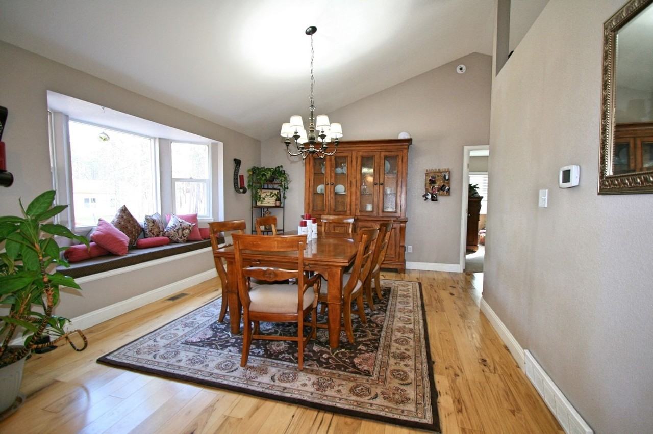 12240 Lazy H Way - Photo 5 of 30