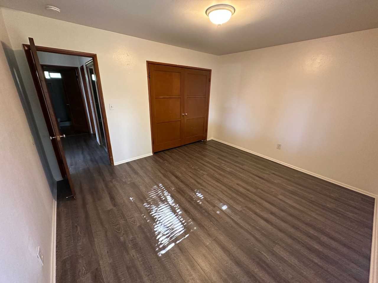 628 E Chapel St #A - Photo 7 of 14
