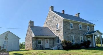 featured image of 7234 Tommytown Rd
