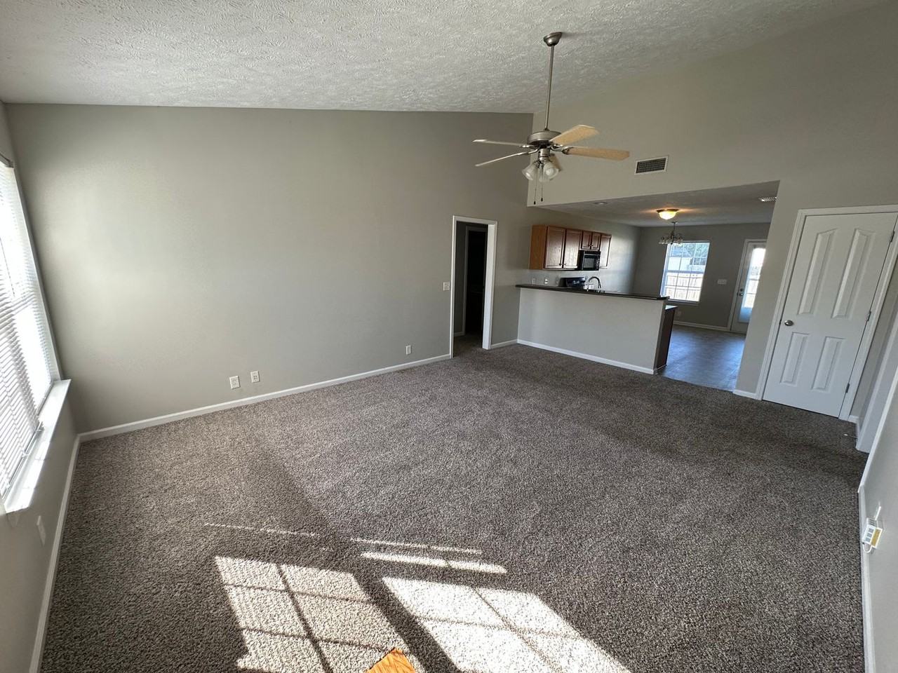 1824 Cason Trl - Photo 5 of 27