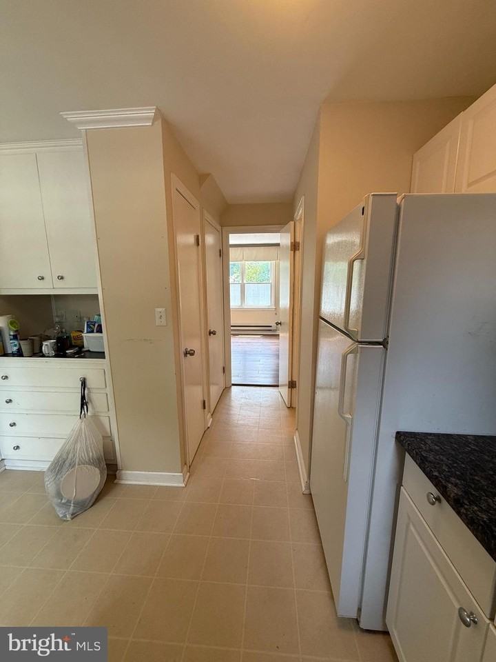 24 George St #6 - Photo 6 of 14