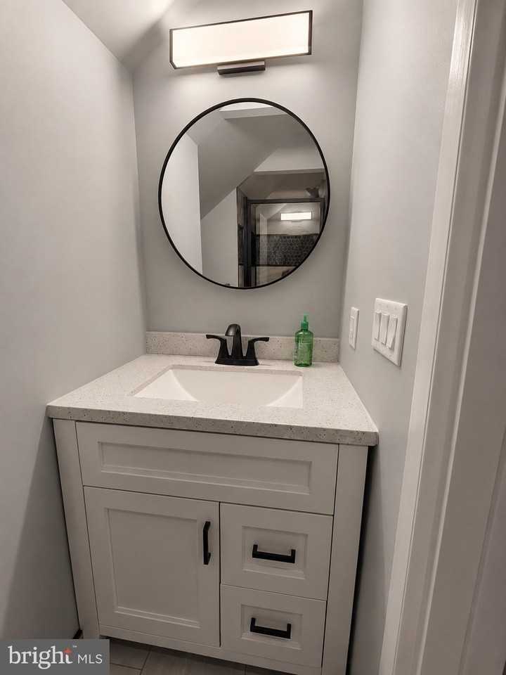 25 Valley Rd - Photo 5 of 10