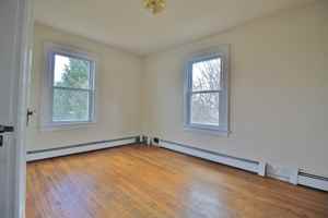 featured image of 10 Conway Pl