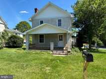 888 Walnut St - Photo 1 of 1