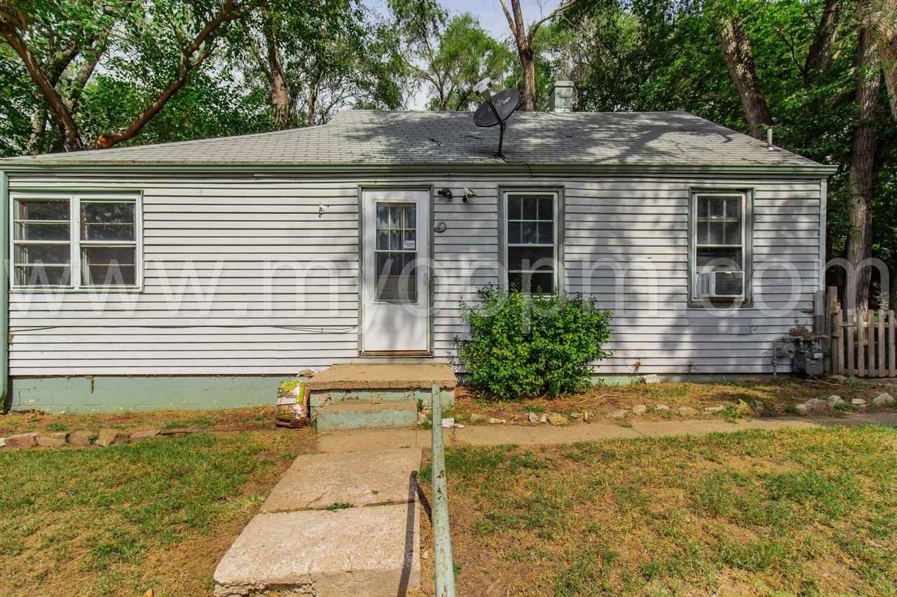 9 Martinview Rd - Photo 2 of 19