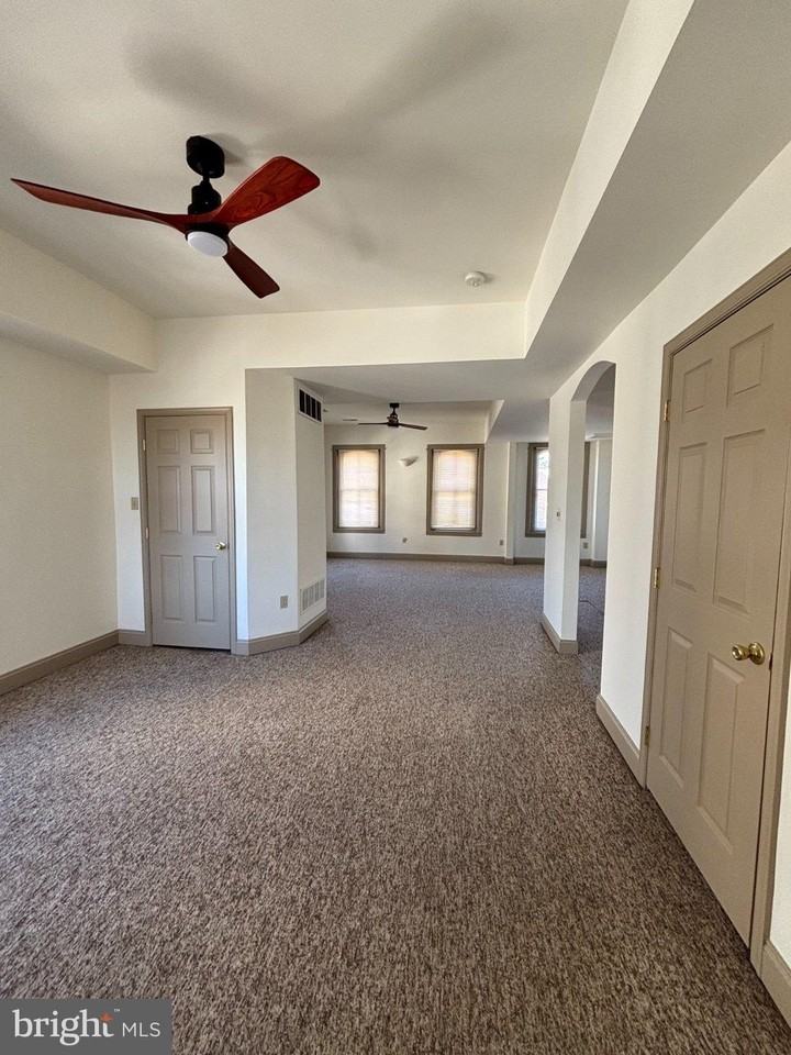 209 E 5th Ave #2 - Photo 6 of 18