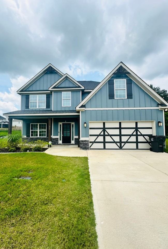 317 Shoshone Cir - Photo 2 of 30