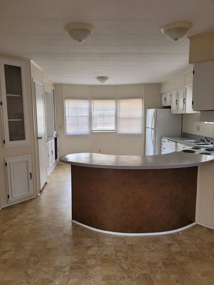 1754 Pine Valley Farm Rd - Photo 5 of 9