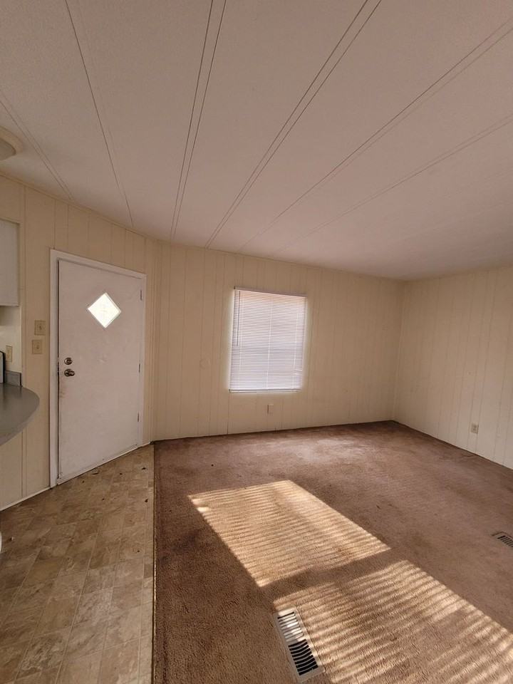 1754 Pine Valley Farm Rd - Photo 6 of 9