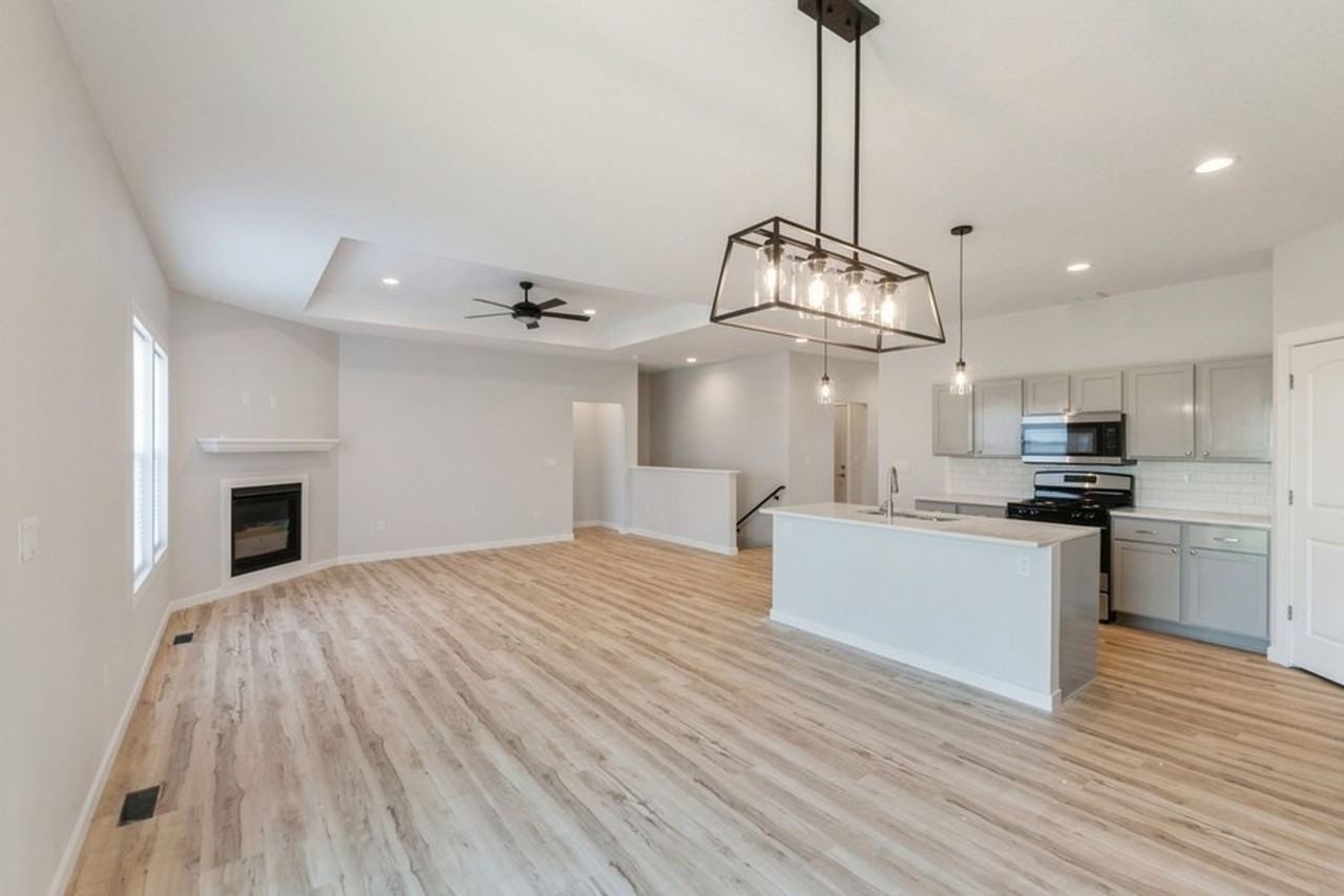 6810 Bright St - Photo 6 of 15
