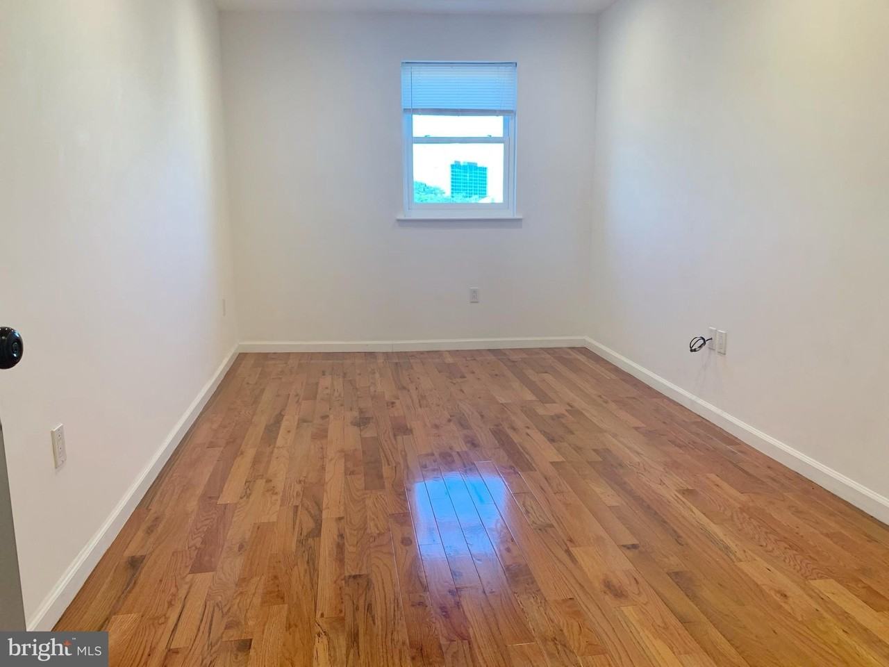 1800 Ridge Ave Apt 8 #7 - Photo 4 of 11