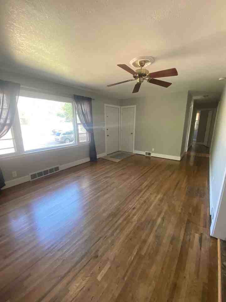 1701 Lodge St - Photo 5 of 23