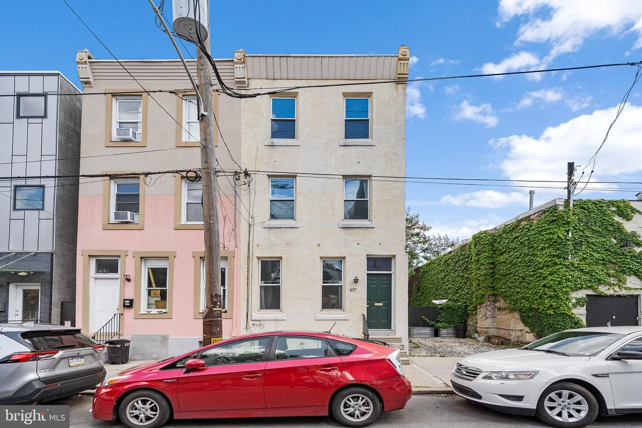 107 W Master St - Photo 2 of 24