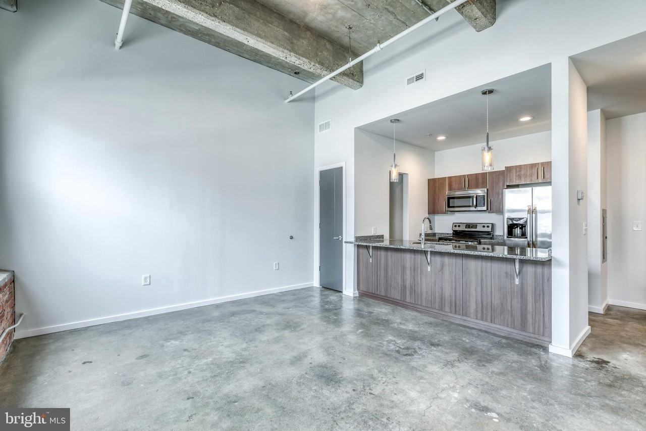 4800 Brown St #406 - Photo 4 of 17