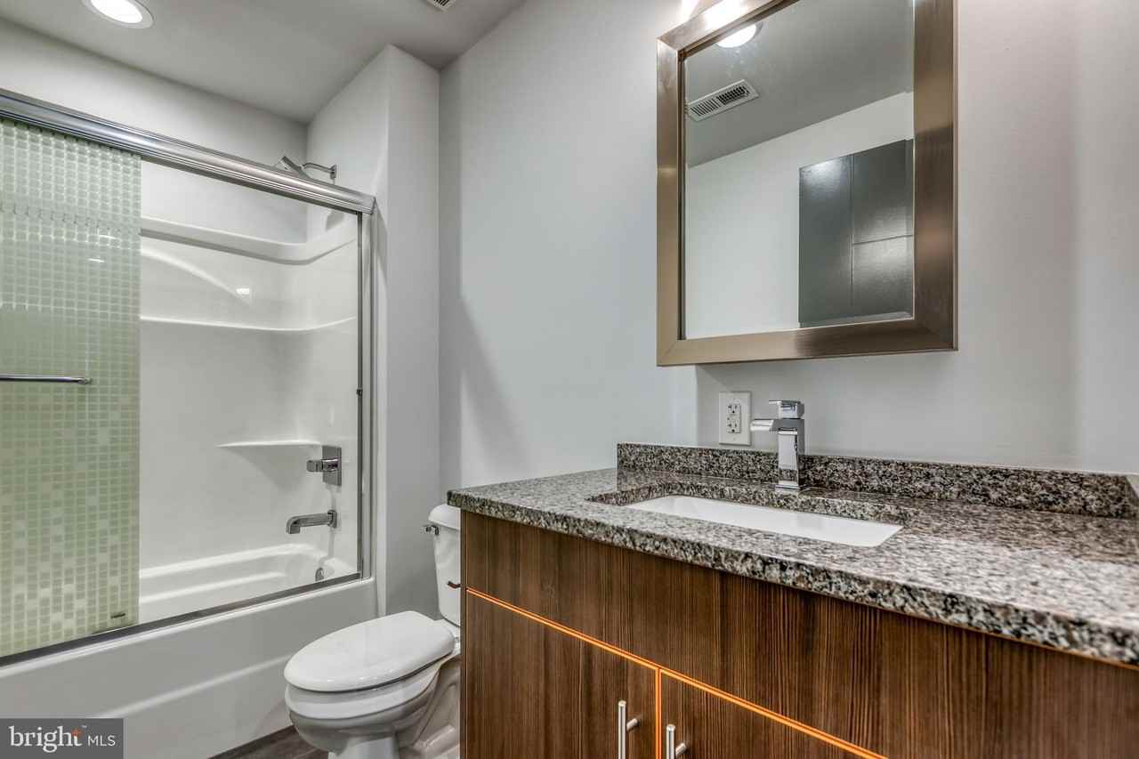 4800 Brown St #406 - Photo 7 of 17