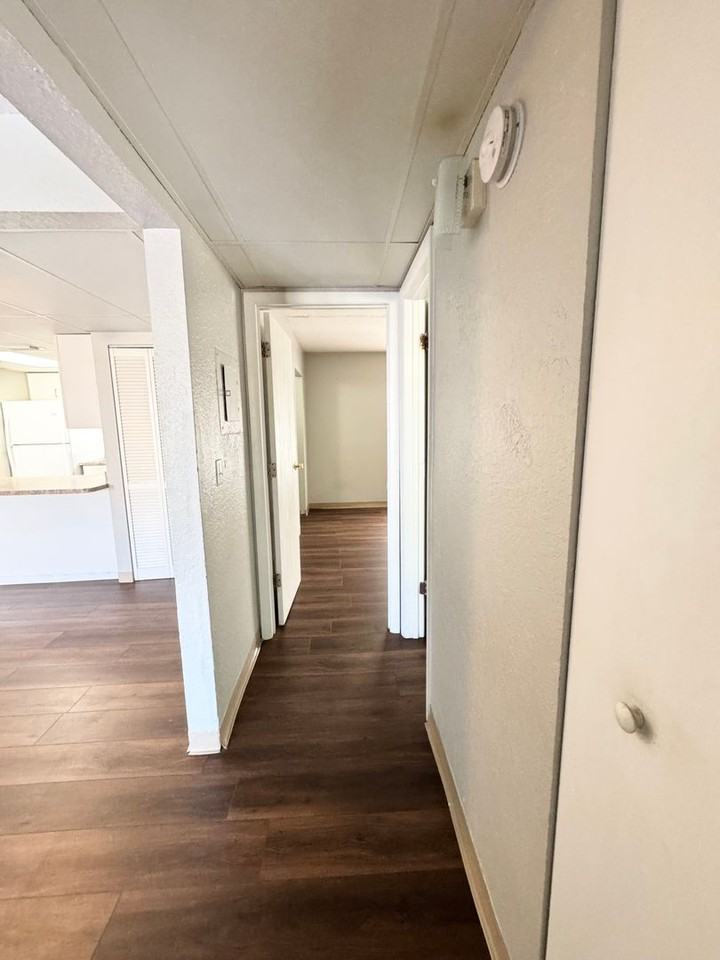 1229 Kennedy Rd - Photo 7 of 16