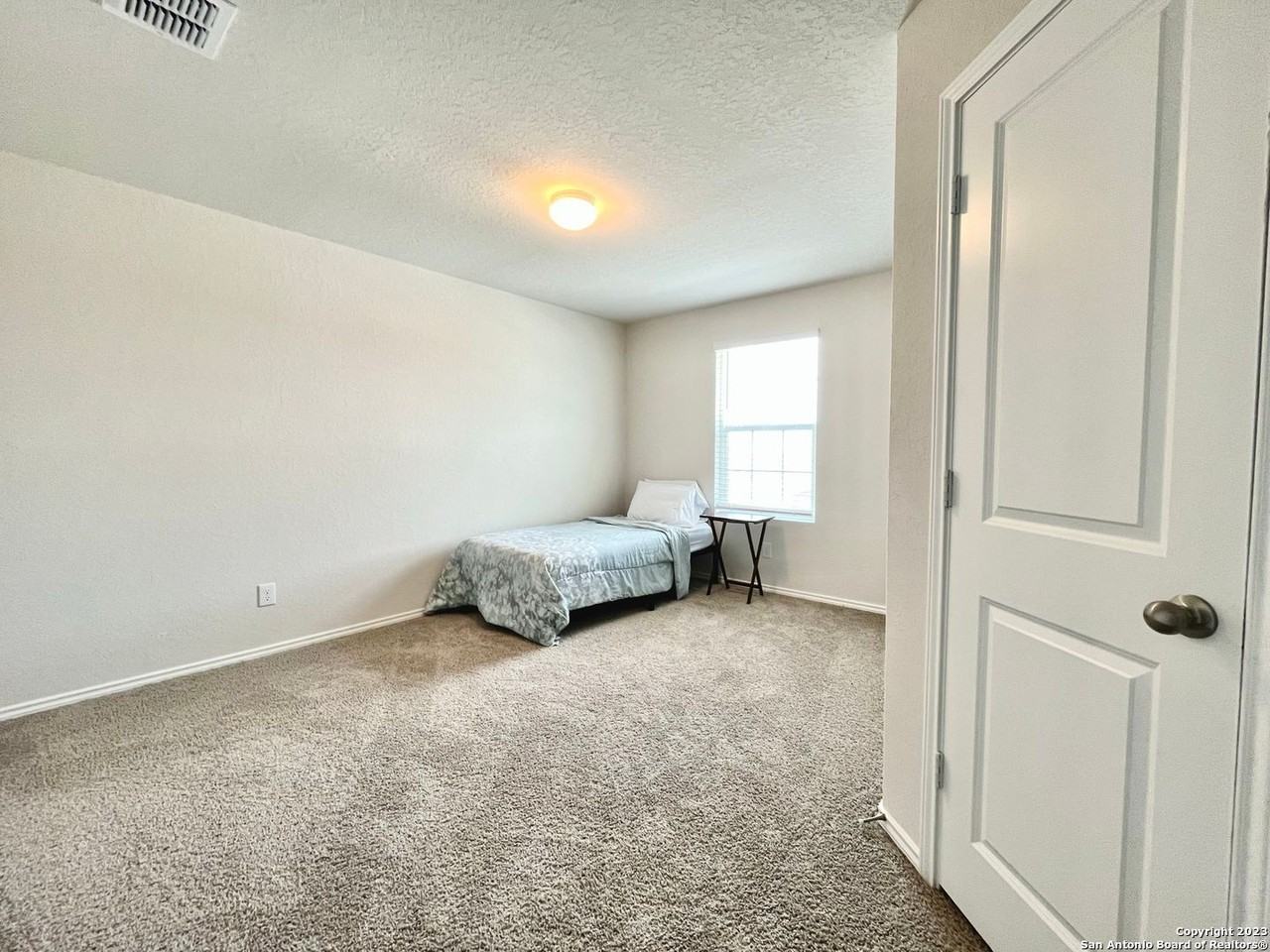 2526 Wentwood Run - Photo 7 of 17