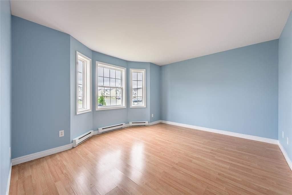 12 Meeker Pl #MAIN - Photo 5 of 9