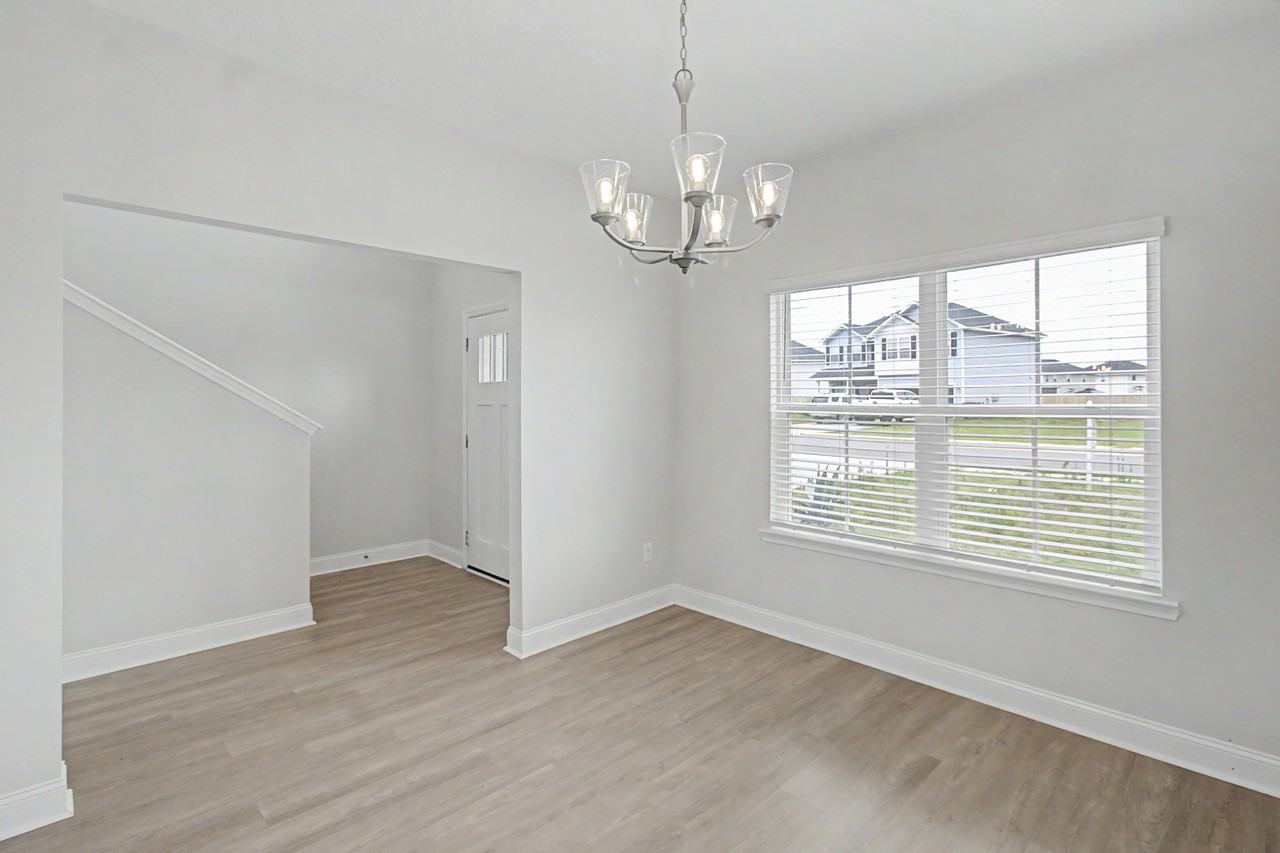 173 Mcclelland Loop Ne #1 - Photo 4 of 40