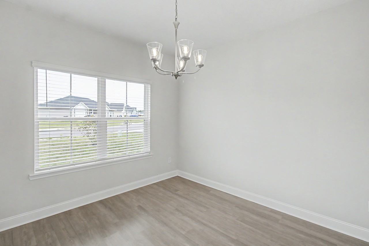 173 Mcclelland Loop Ne #1 - Photo 5 of 40