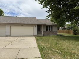 featured image of 2701 N Wuthering Hills Dr #2703