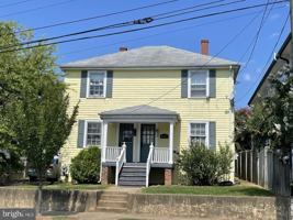 featured image of 1417 Hanover St #A