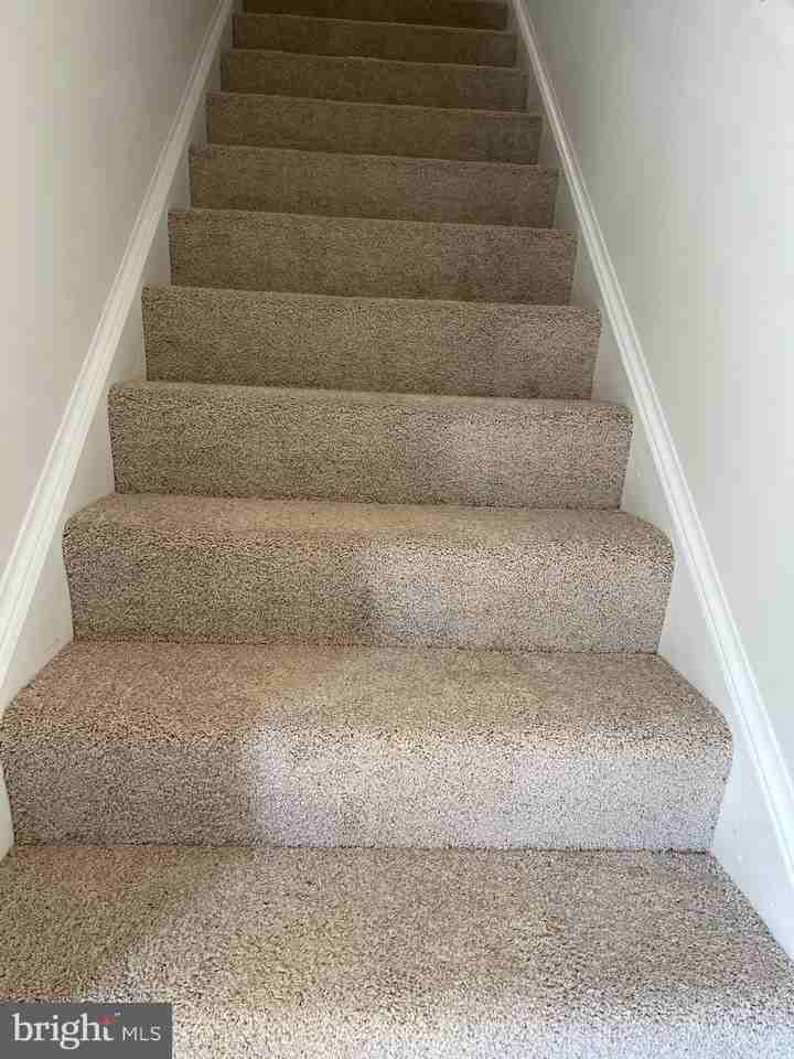 151 Tigney Dr - Photo 6 of 48