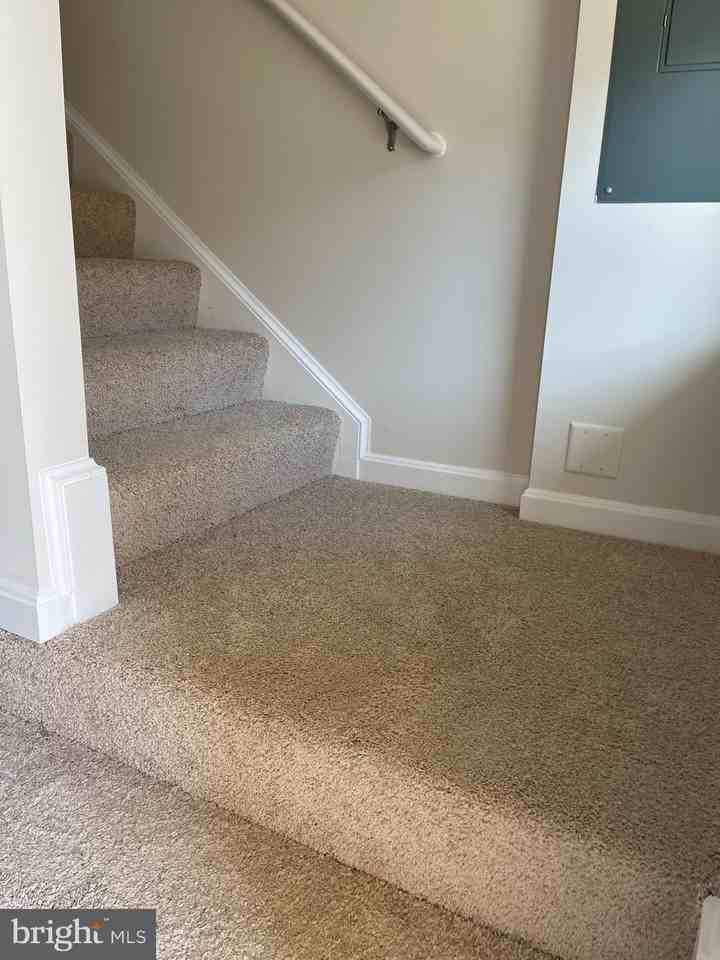 151 Tigney Dr - Photo 7 of 48