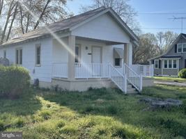 featured image of 6013 Rosedale Dr