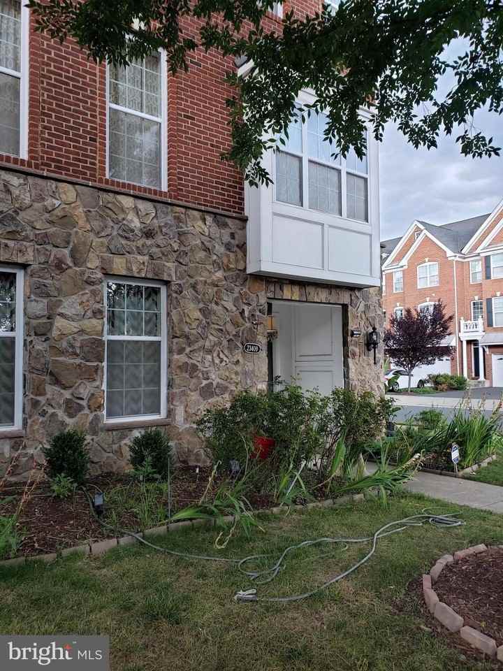23409 Berkeley Meadows Dr - Photo 3 of 41