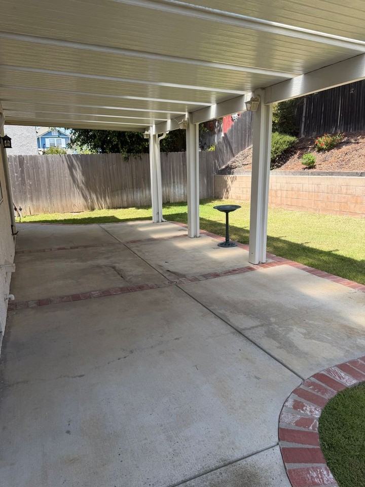 10471 Mammoth St - Photo 3 of 5