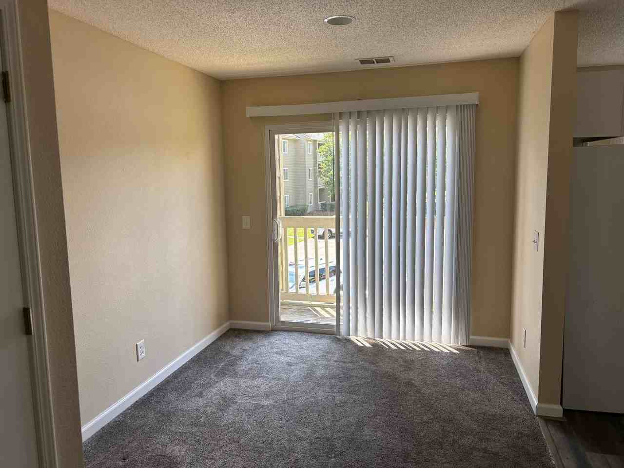 300 Myrtle Greens Dr Apt F - Photo 4 of 8