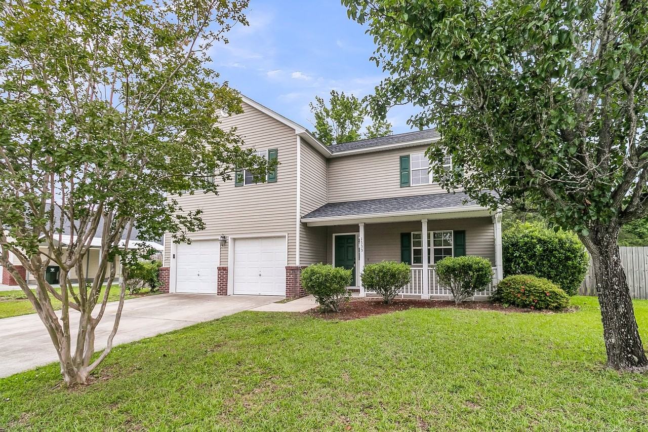 1333 Pinyon Pine Dr - Photo 3 of 46