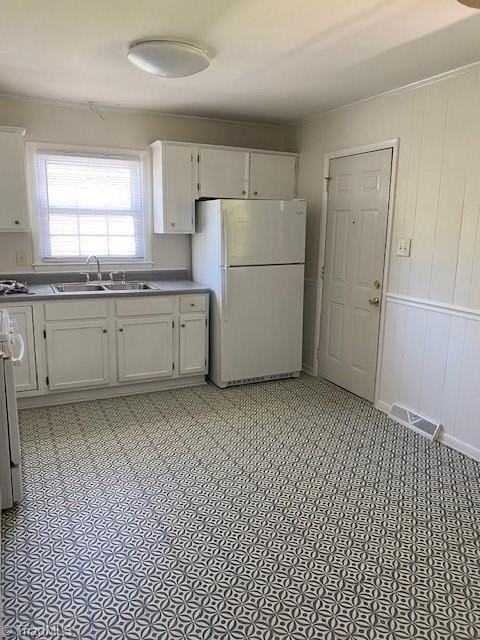 579 Alspaugh Dr - Photo 4 of 16
