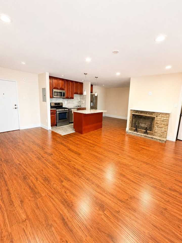 2628 Welsh Rd - Photo 6 of 20