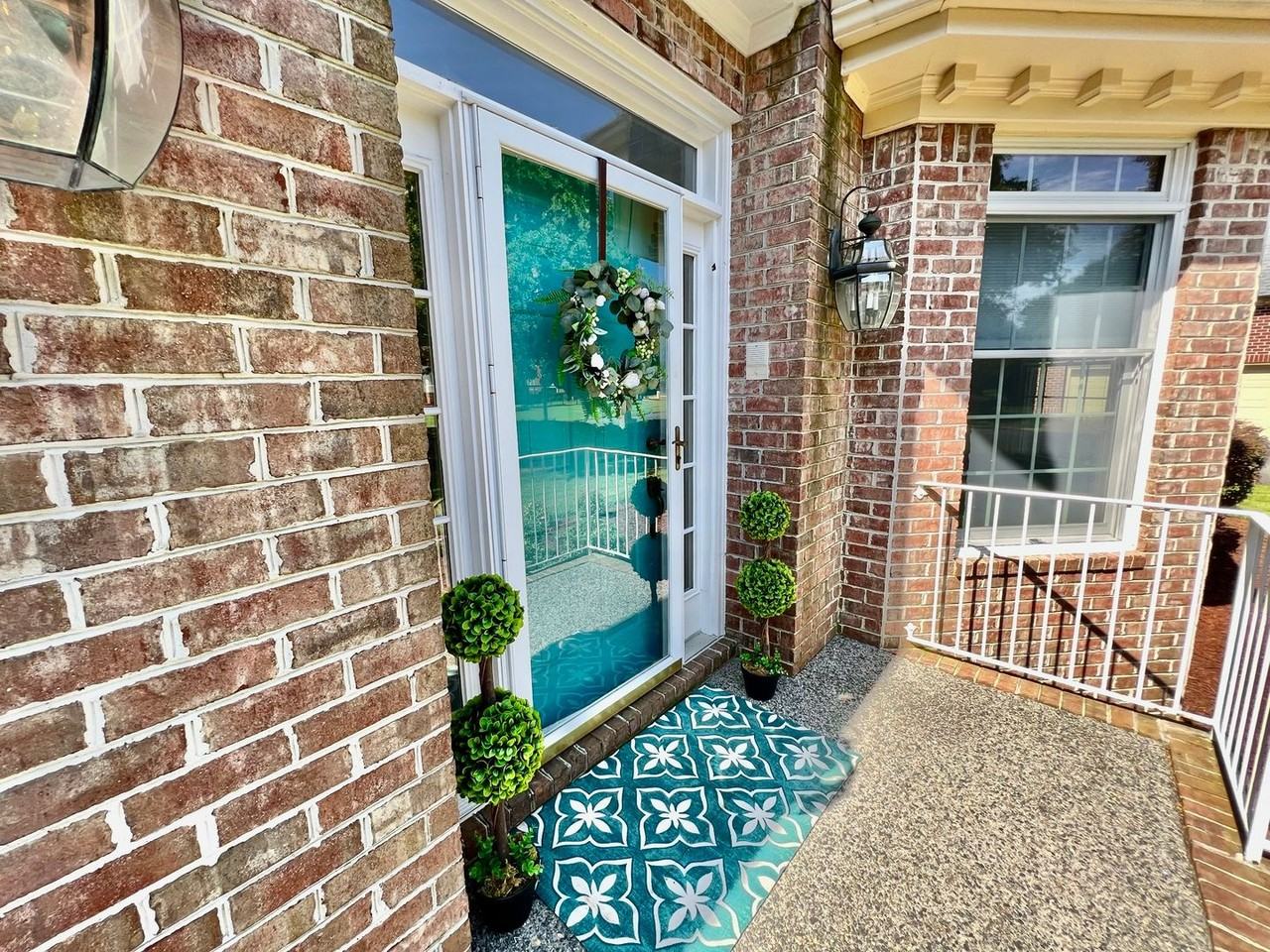 1709 Timber Ridge Ct - Photo 4 of 50
