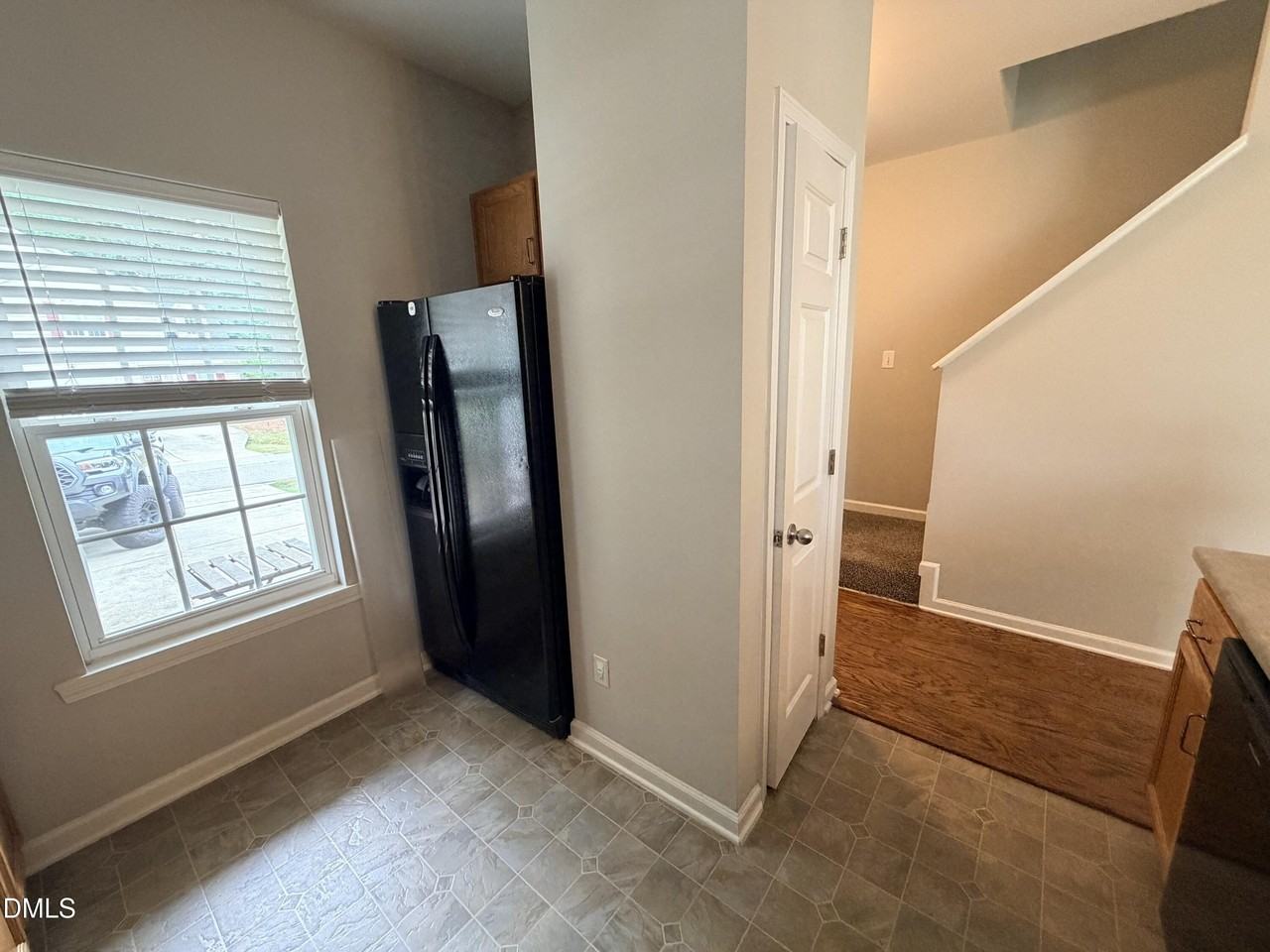 620 Woodson Dr - Photo 6 of 37