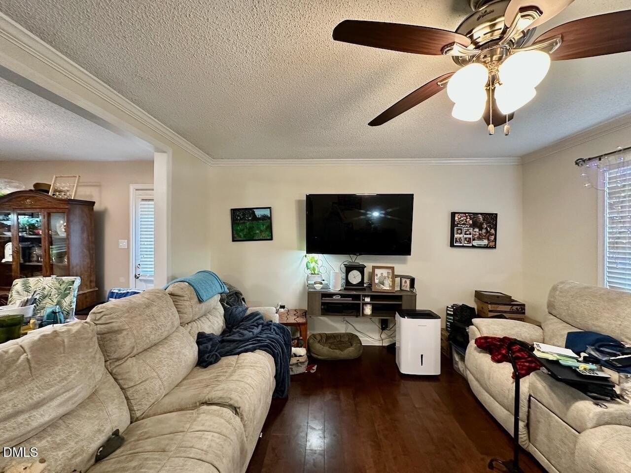 2201 Wise Pl - Photo 3 of 13
