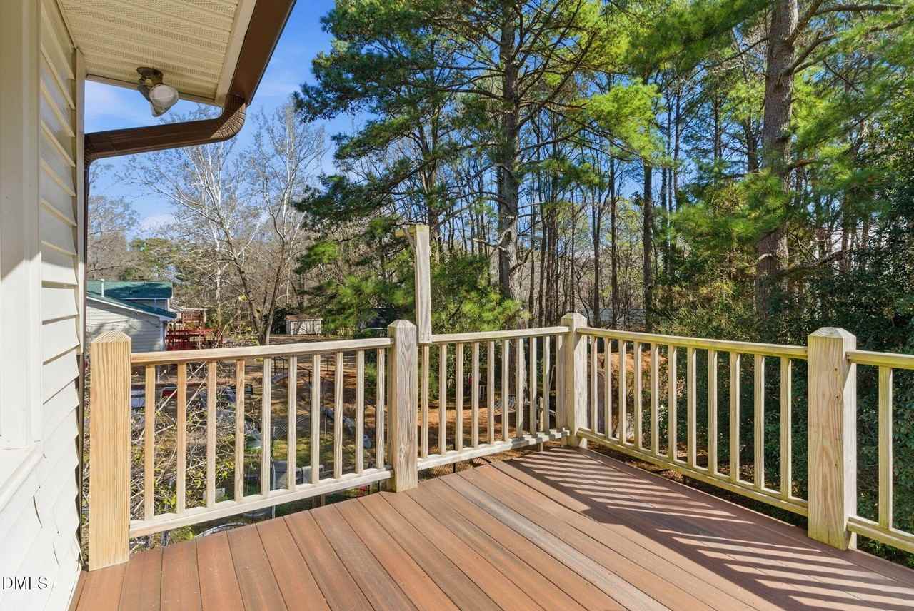1200 Boxwood Ln - Photo 5 of 25
