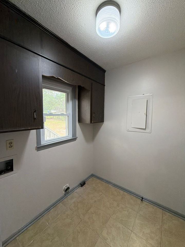7163 Fillyaw Rd - Photo 7 of 18