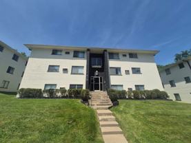 920 Highland Ave - Photo 1 of 1
